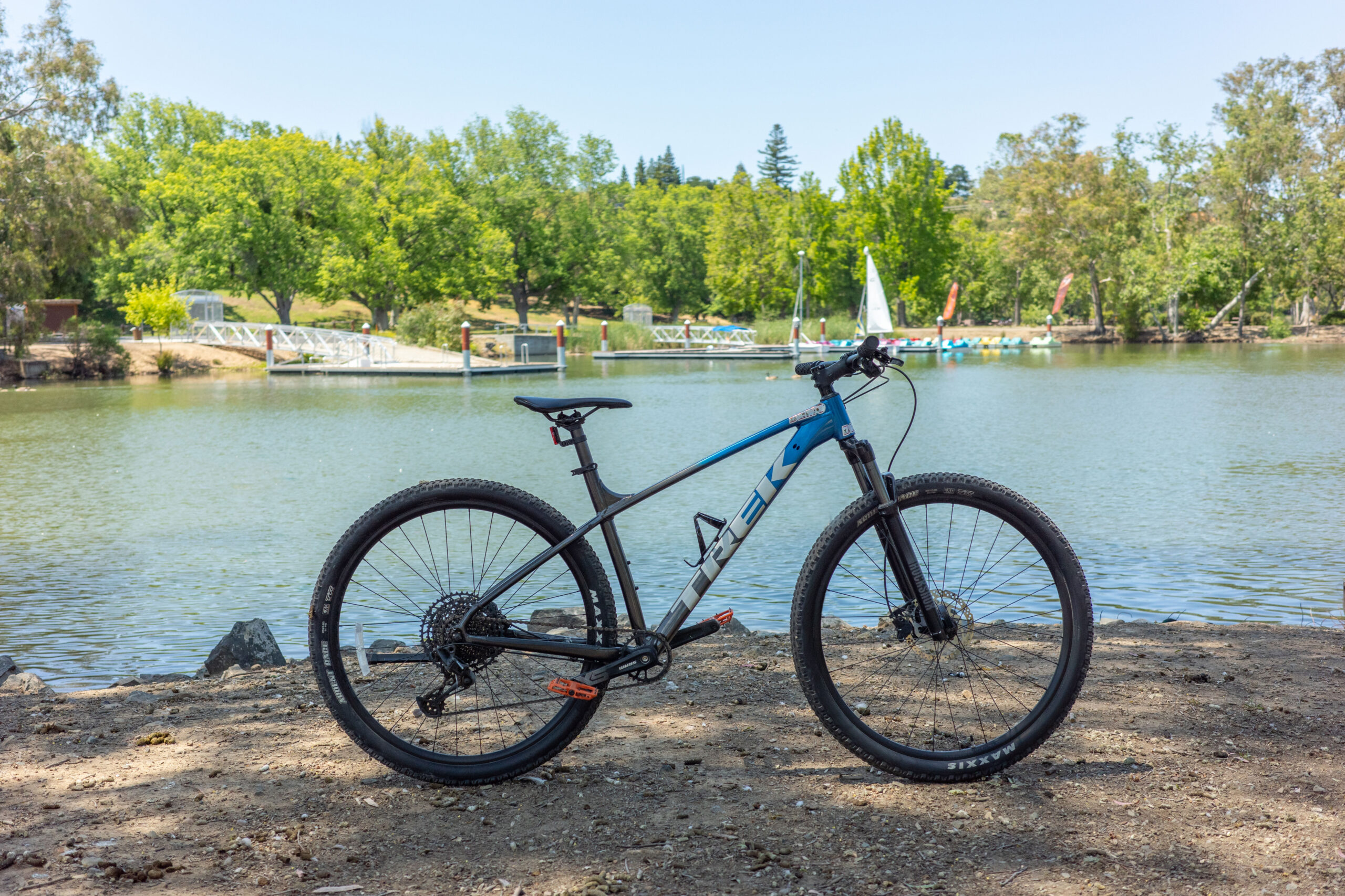 bike at vasona lake