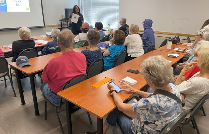 senior iphone training class