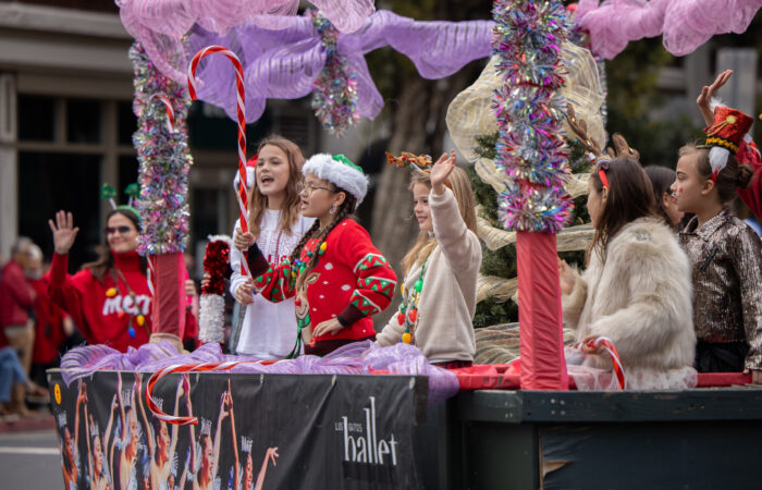 Holiday Parade girls on ballet float
